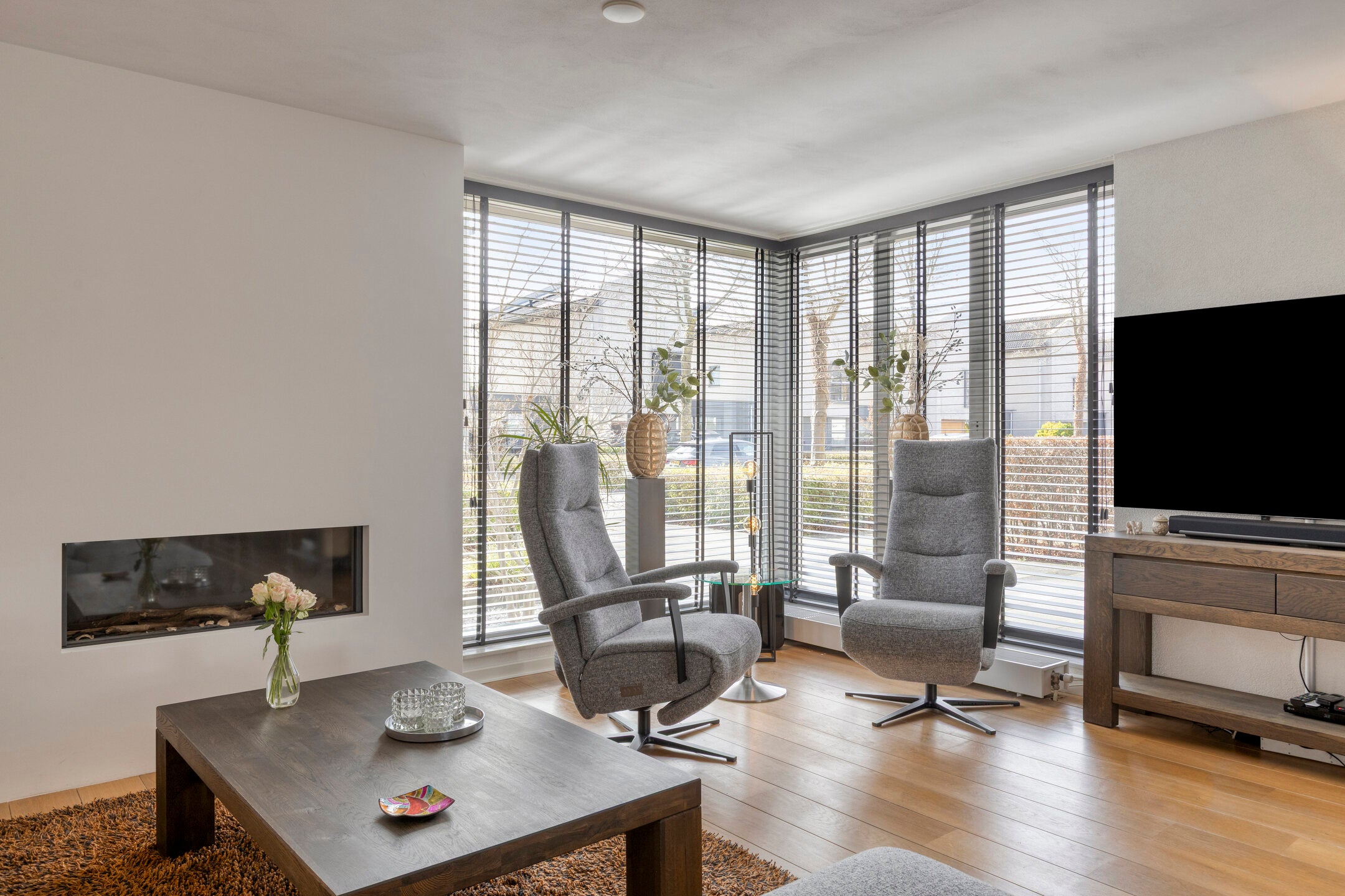 Tussenwoning te koop: Maasbommelstraat 53, Tilburg