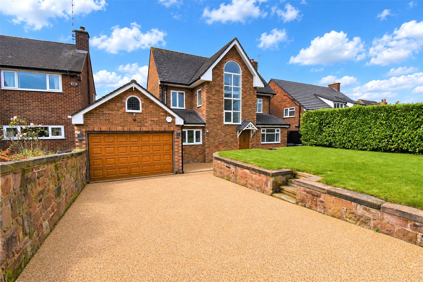House Oldfield Way in Heswall