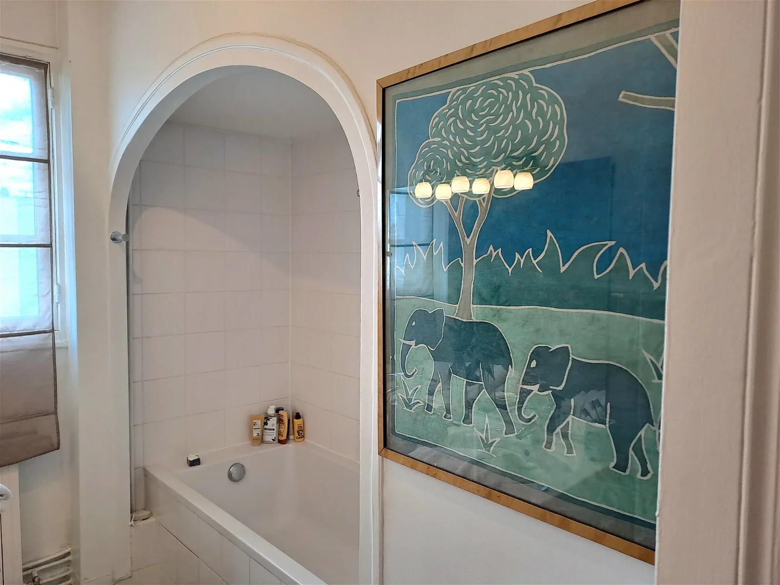 Chambre Rue de Bassano à Paris