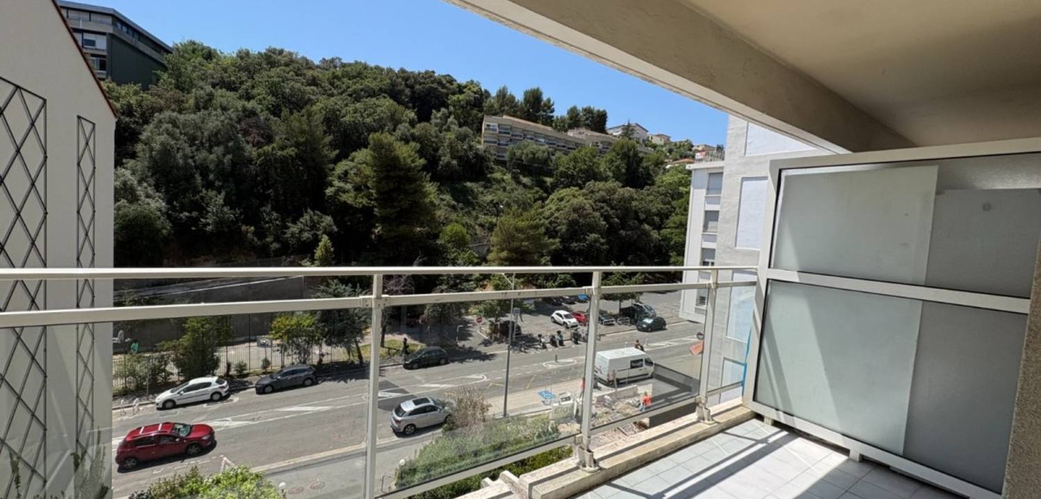 Chambre Avenue de la Bornala à Nice