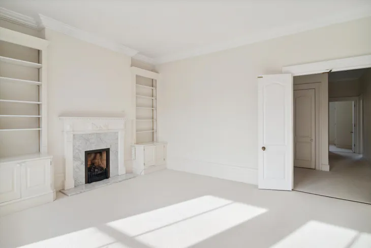 Flat Holland Park in Greater London