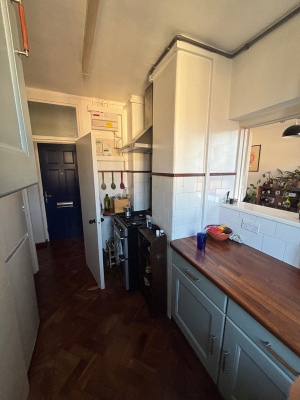Room Shacklewell Row in Greater London