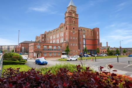 Flat Heritage Way in Wigan