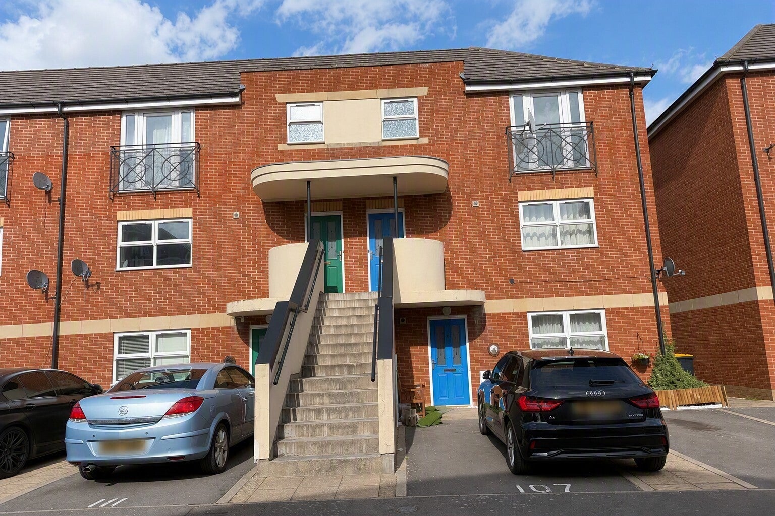 Flat Palgrave Road in Bedford