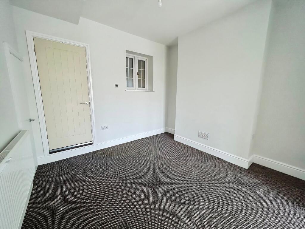 Flat Lambert Street in Newport