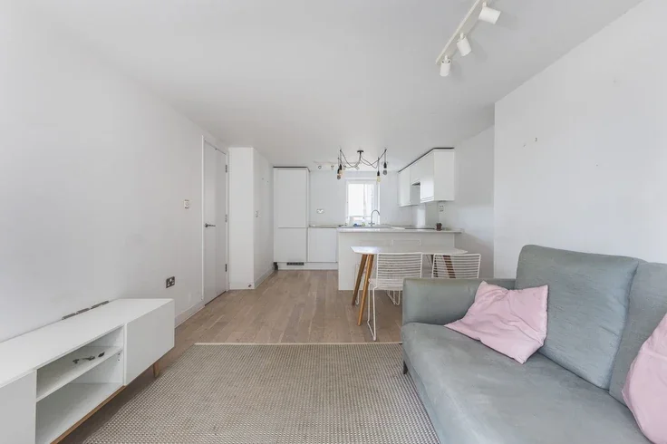 Flat Ebury Street in City of Westminster