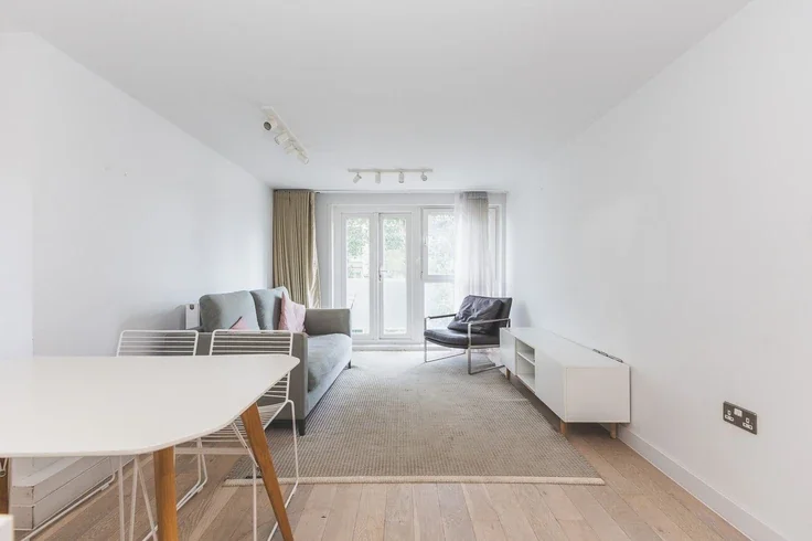 Flat Ebury Street in City of Westminster
