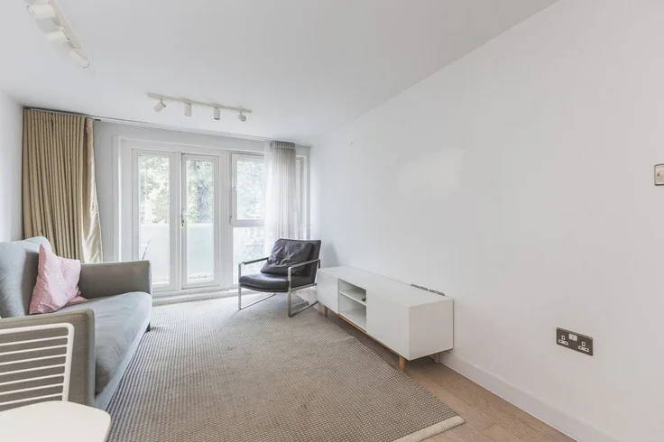 Flat Ebury Street in City of Westminster