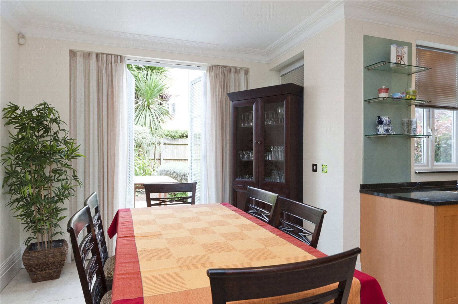 House Kelsall Mews in Greater London