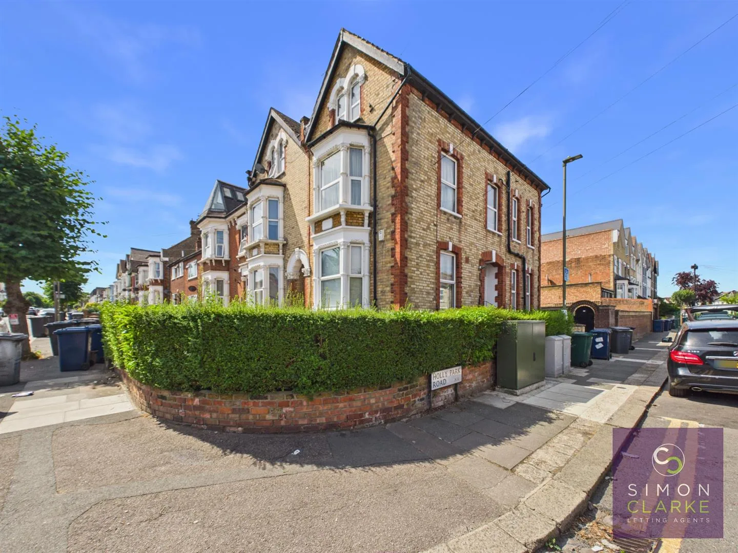 Flat Beaconsfield Road in Greater London