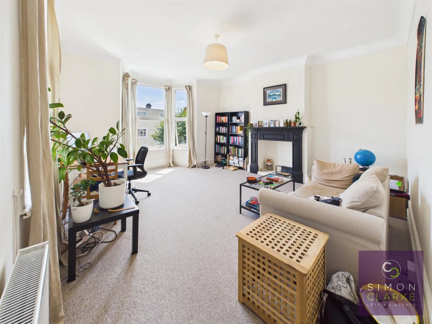 Flat Beaconsfield Road in Greater London
