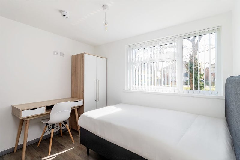 Room Pearson Road in Ipswich