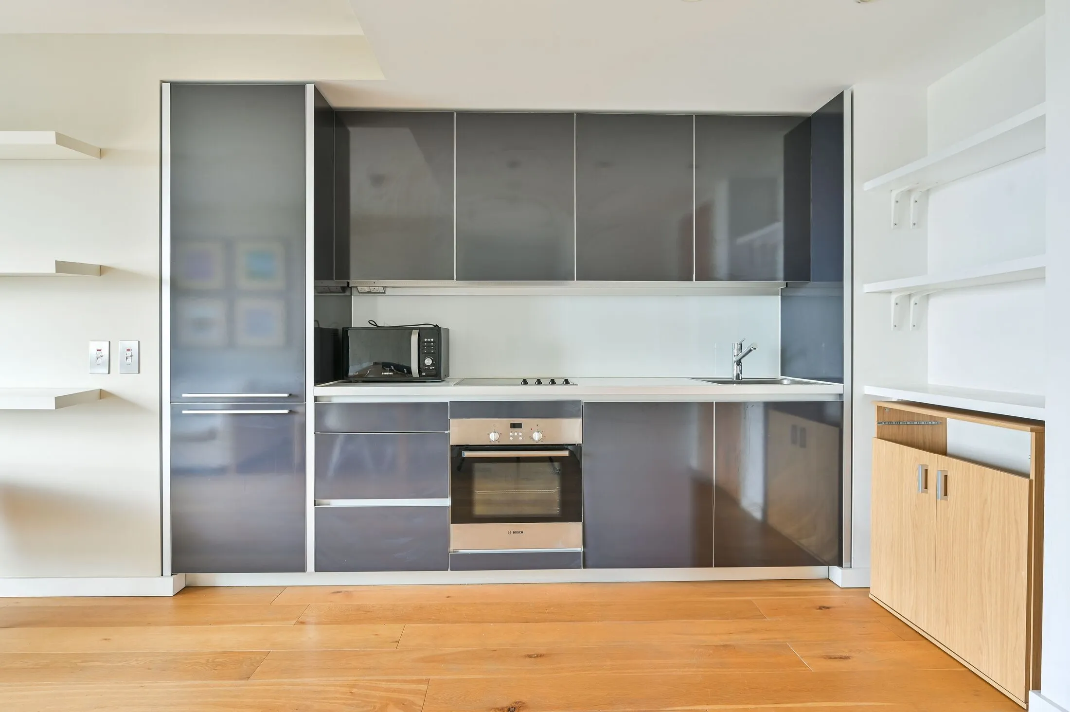 Flat Wollaston Close in Greater London