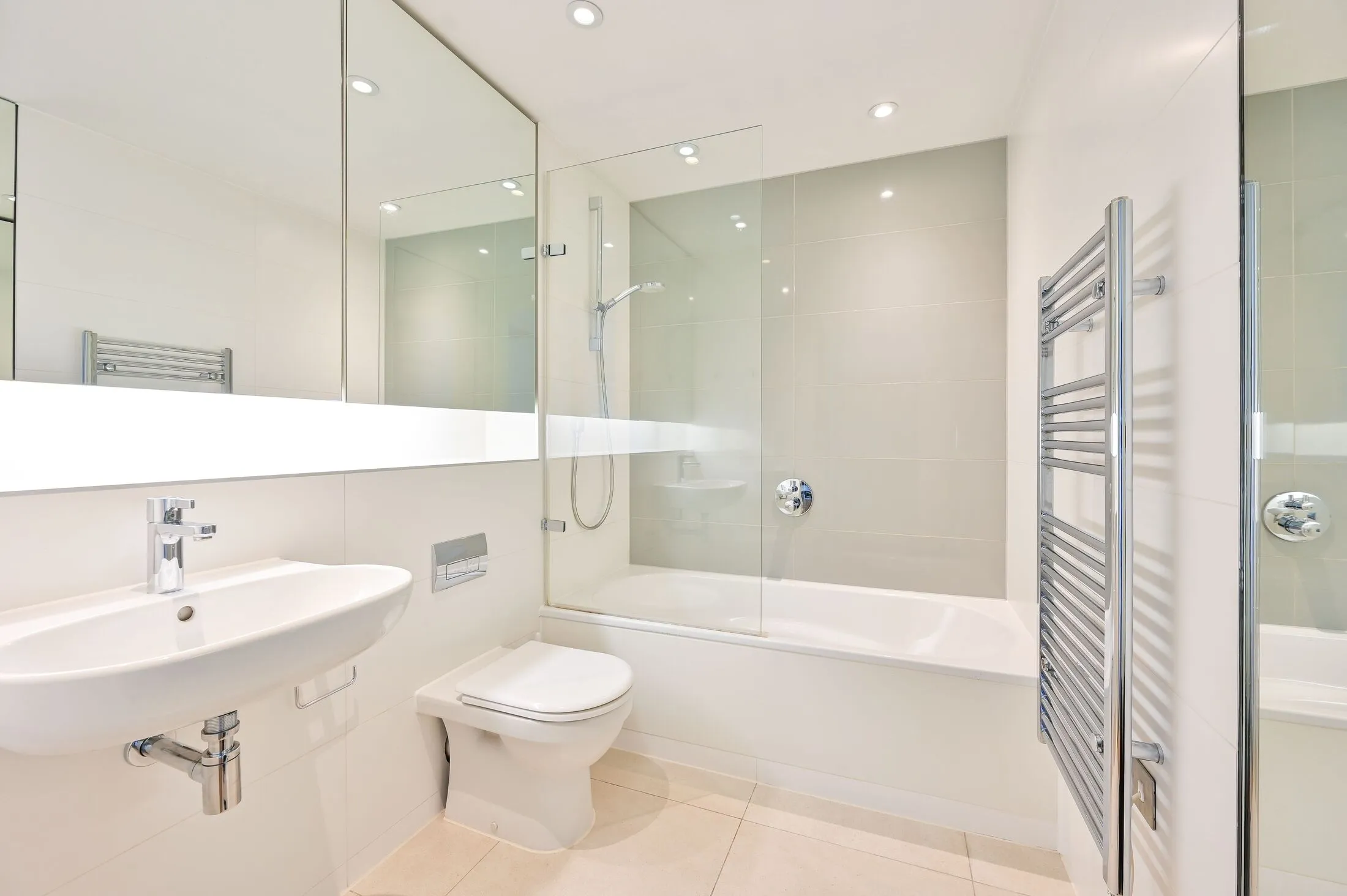 Flat Wollaston Close in Greater London