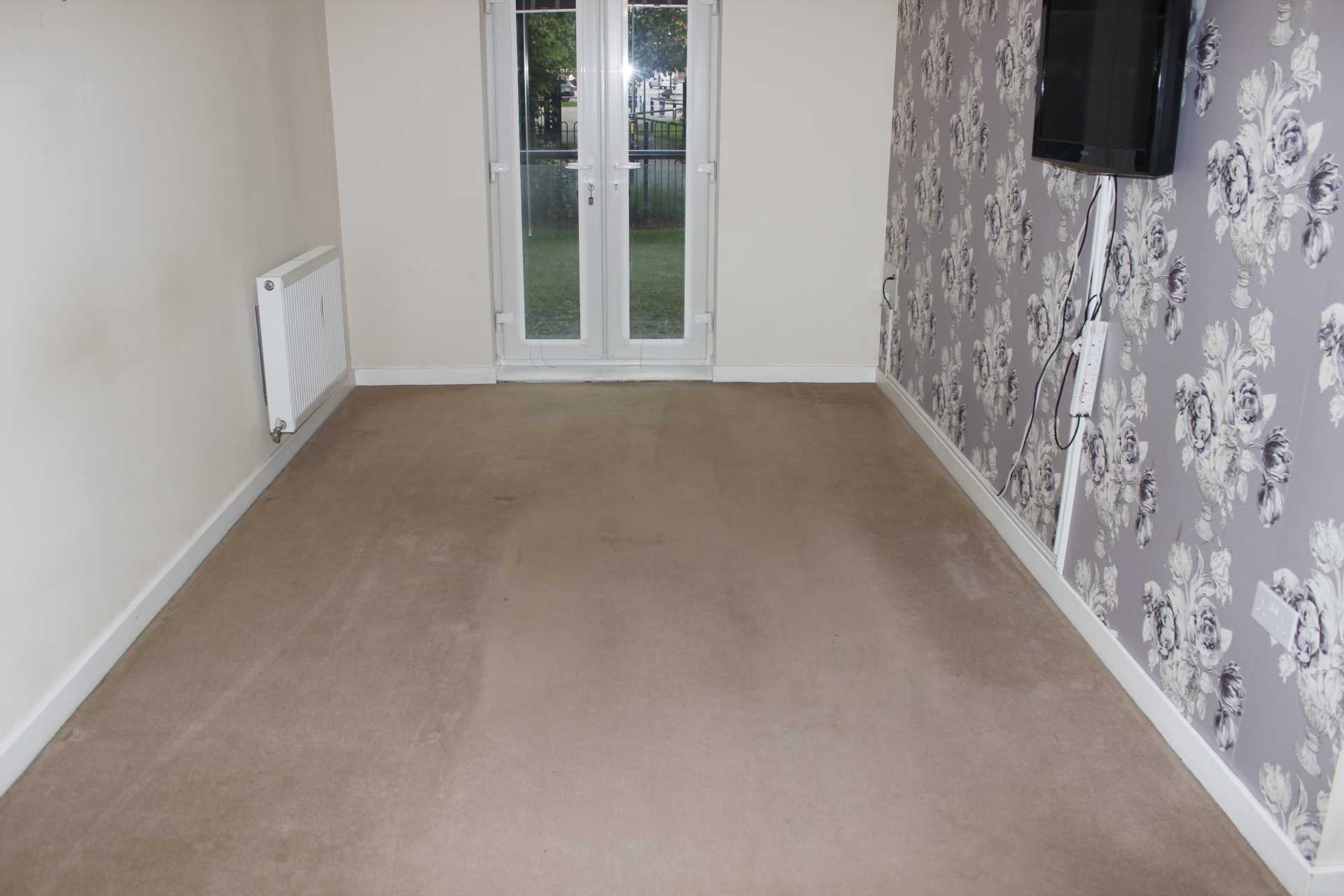 Flat Pavilion Close in Leicester
