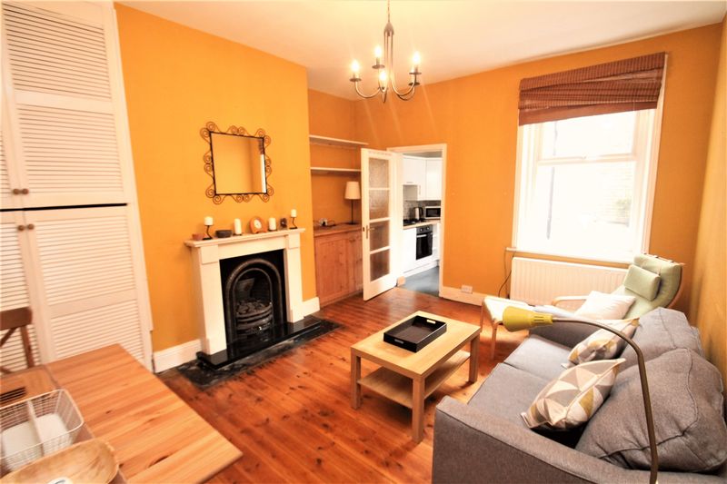 Flat Ancrum Street in Newcastle upon Tyne