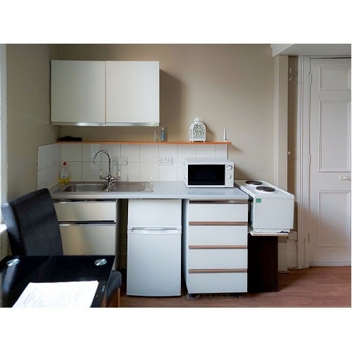 Flat Colville Terrace in Greater London