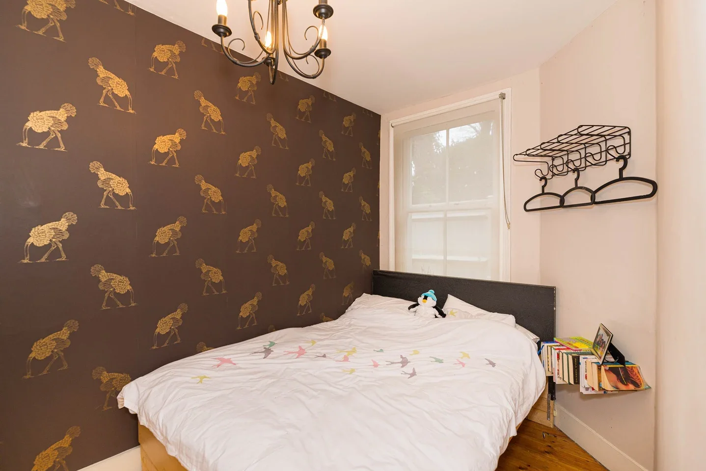Flat Lynn Road in Greater London