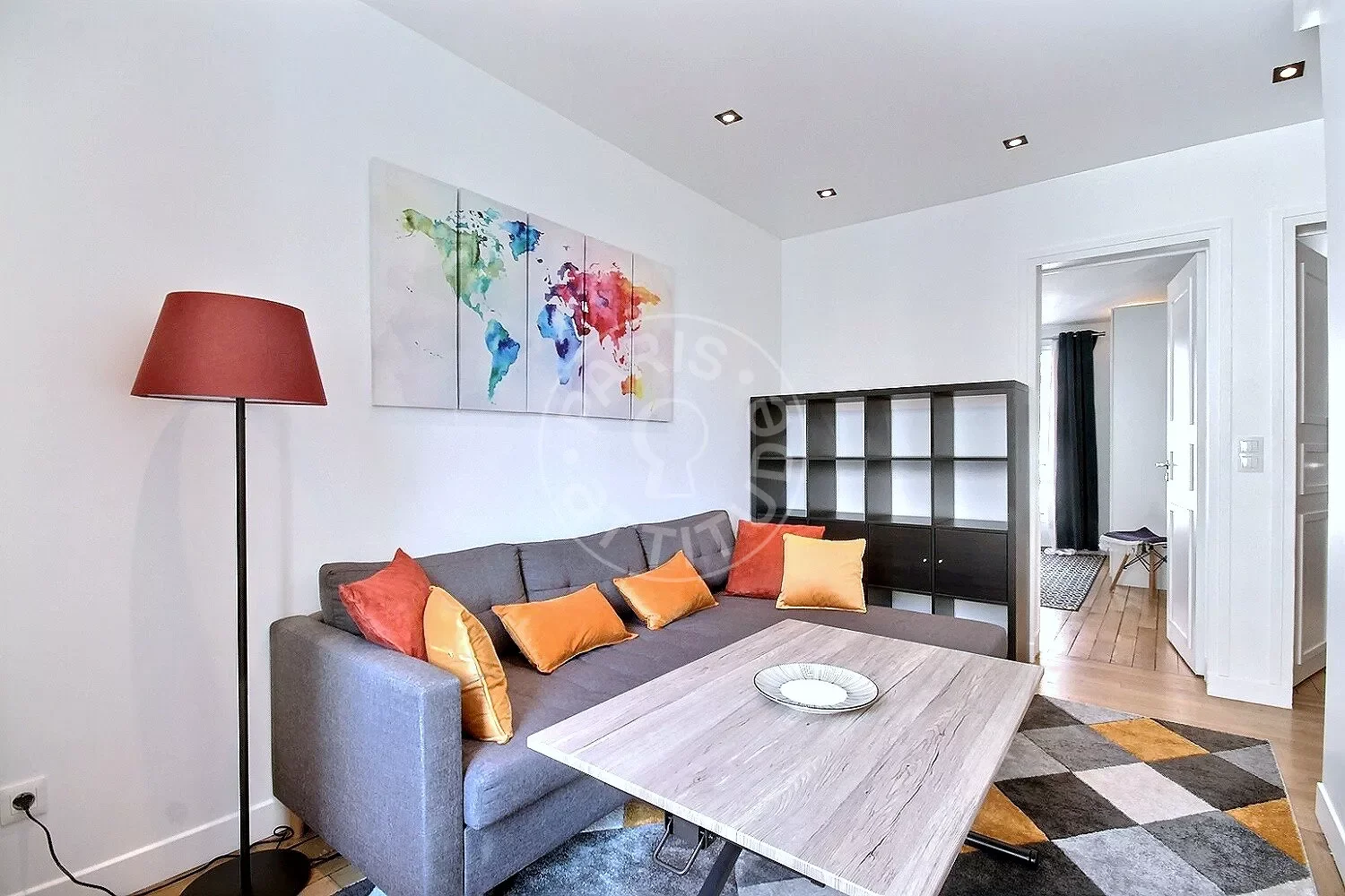 Flat Rue Le Marois in Paris