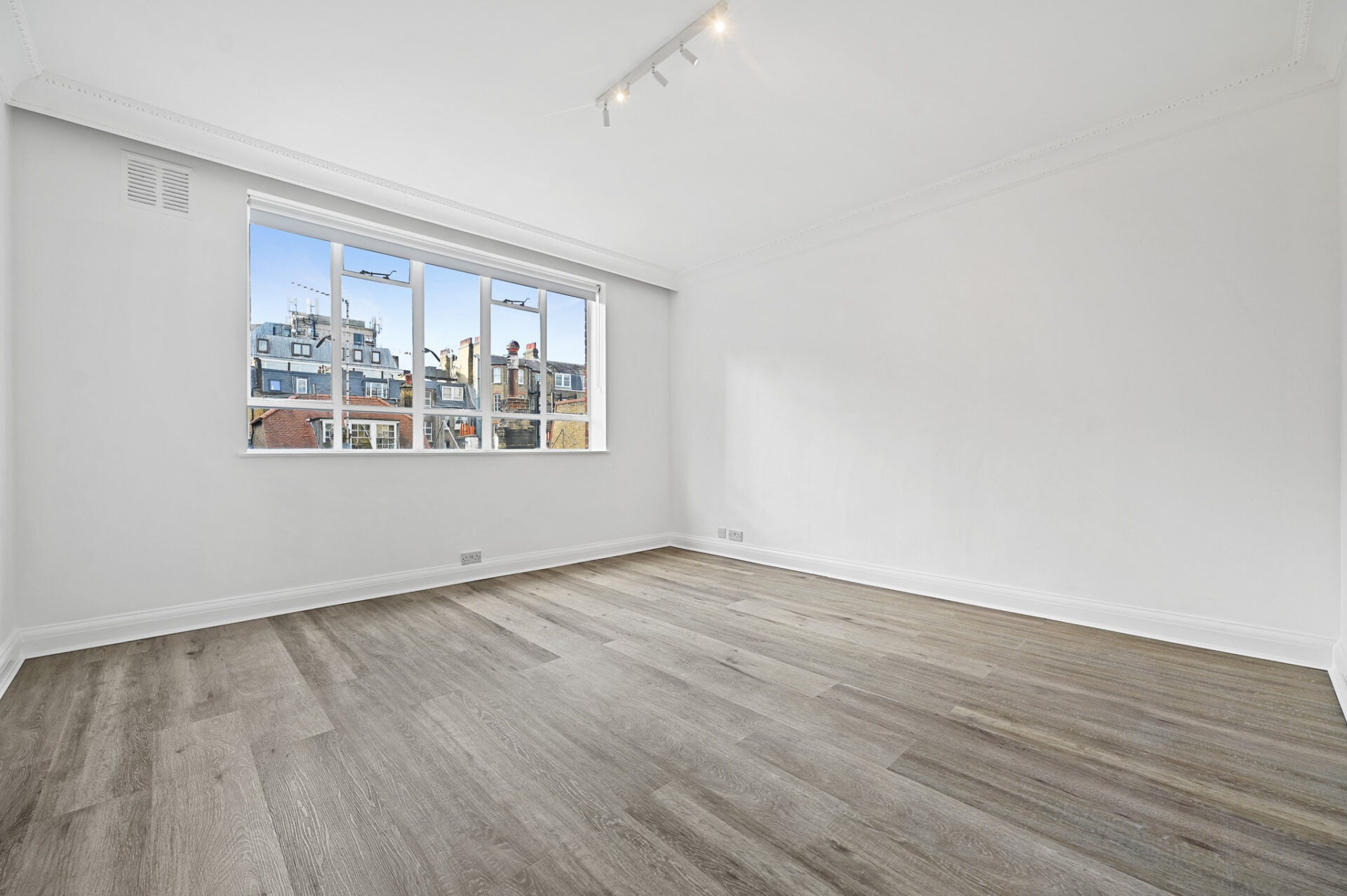 Flat Wimpole Street in City of Westminster