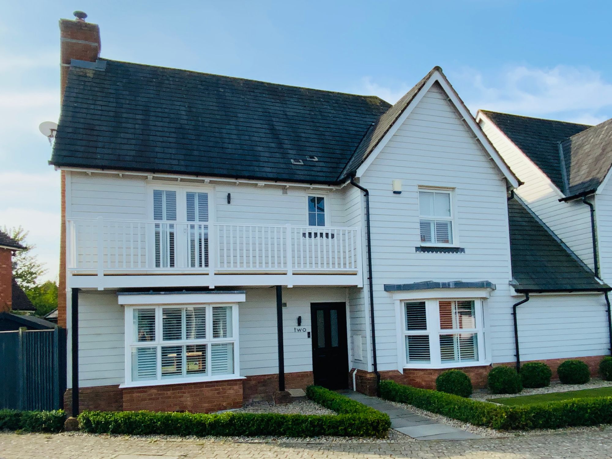 House Kings Hill Avenue in Tonbridge and Malling