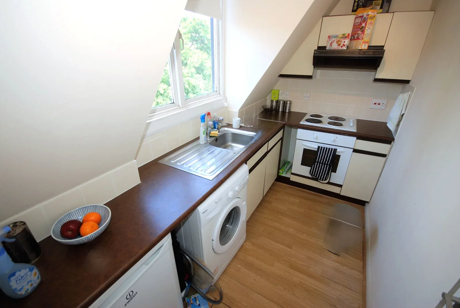 Flat Dennisses Lane in South Ockendon