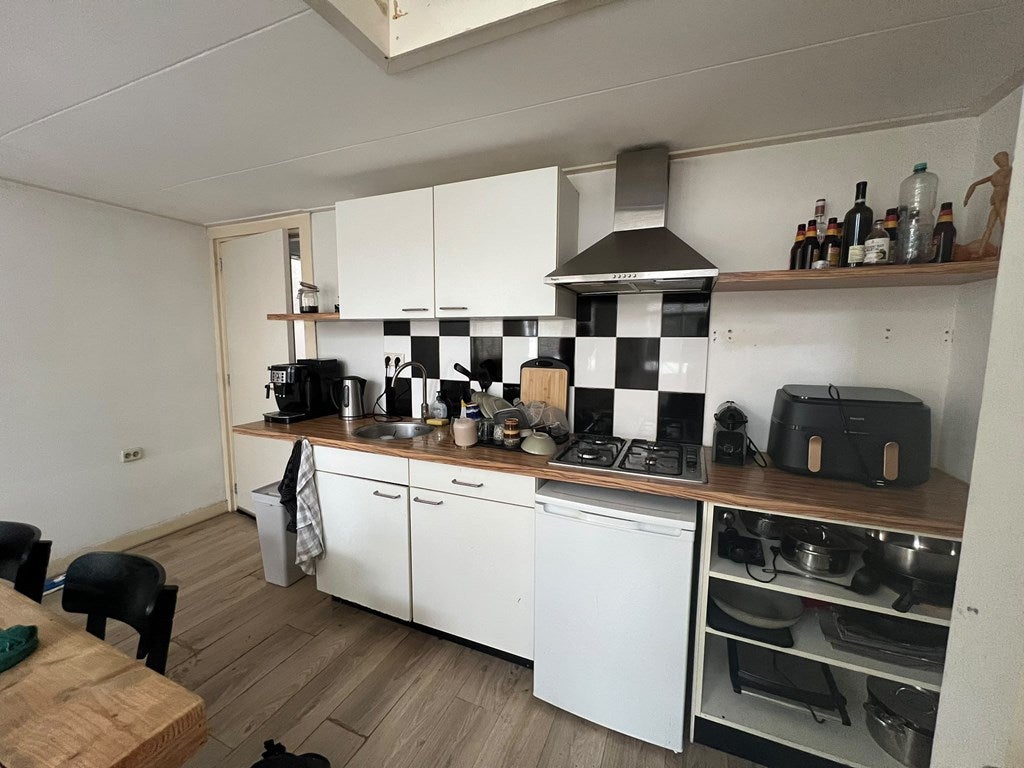 Kamer te huur: Ubbo Emmiusstraat, Groningen
