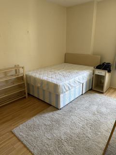 Room Pardoner Street in Greater London