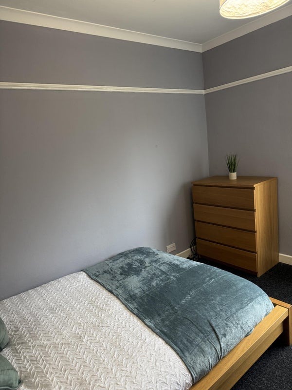 Room Carrick Knowe Grove in City of Edinburgh