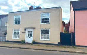Flat Chelmsford Road in Uttlesford