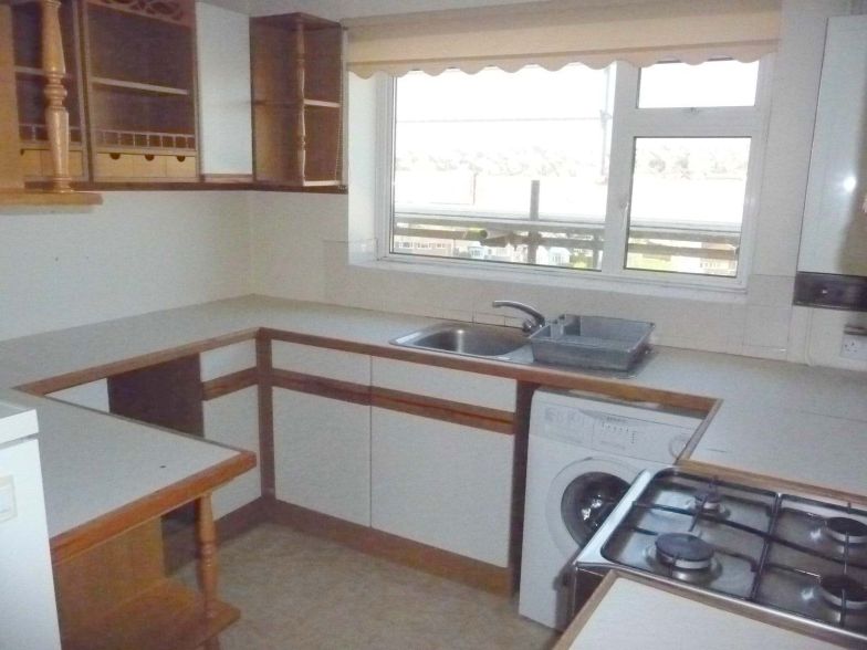 Flat Shanklin Court in Brighton and Hove