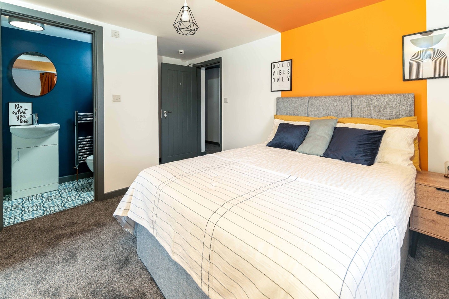 Room Broad Street in Middleton