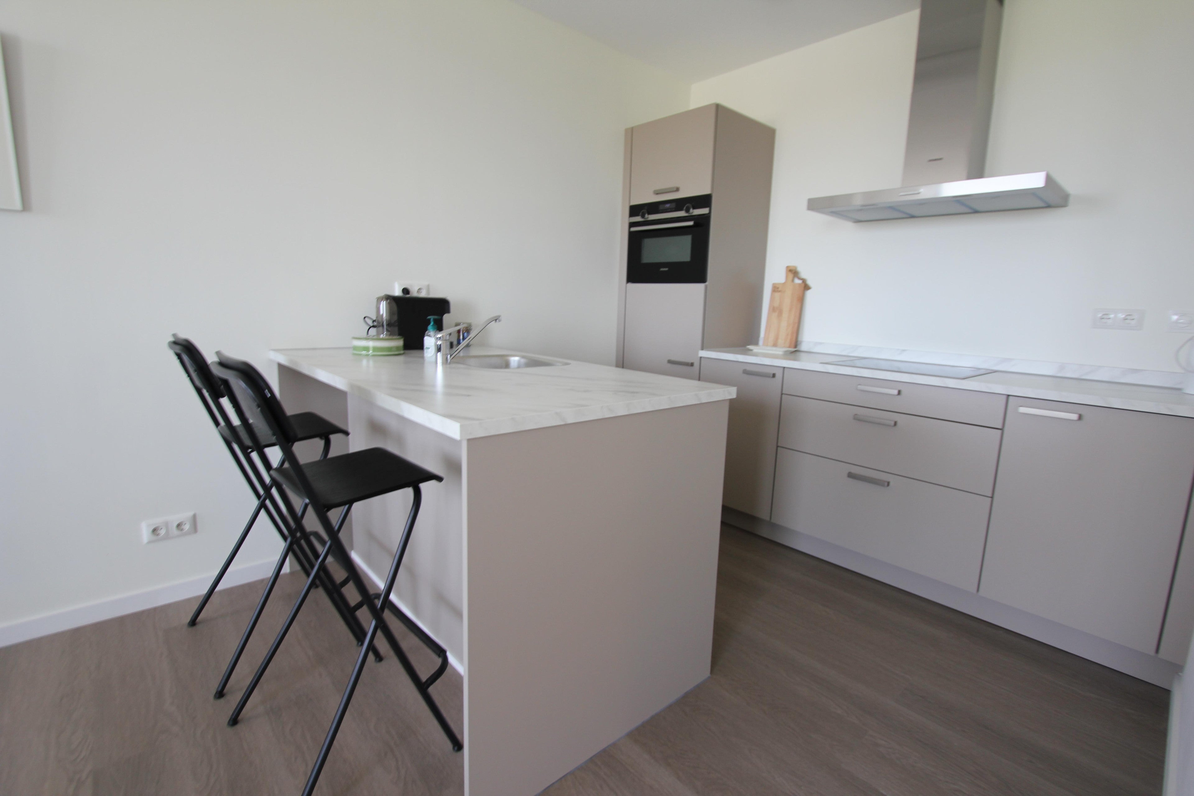 Flat Dijkmeerlaan in Amsterdam