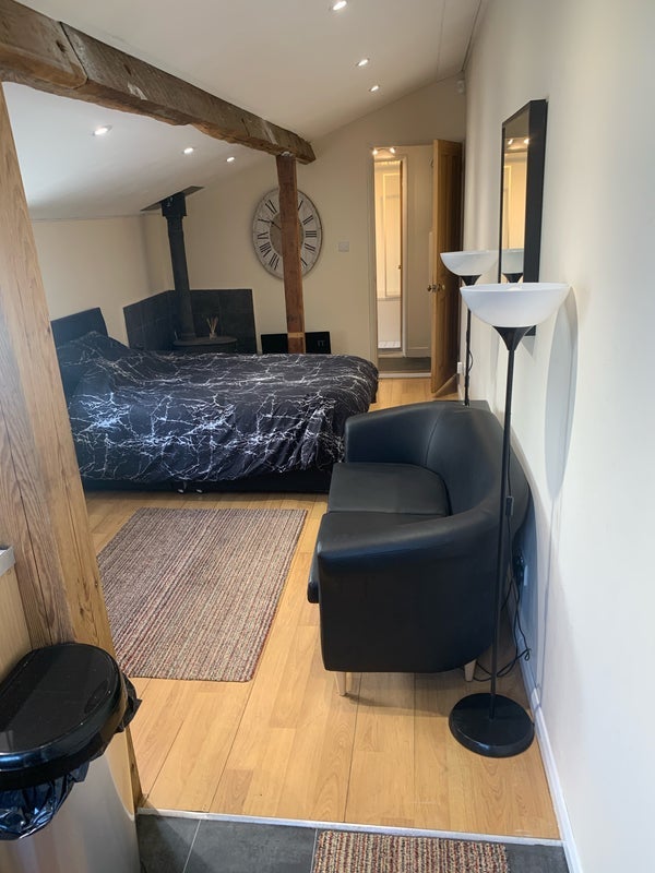 Room Dean Street in Maidstone