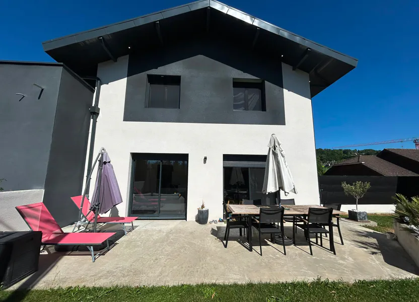 Maison L'Alpine à Entrelacs