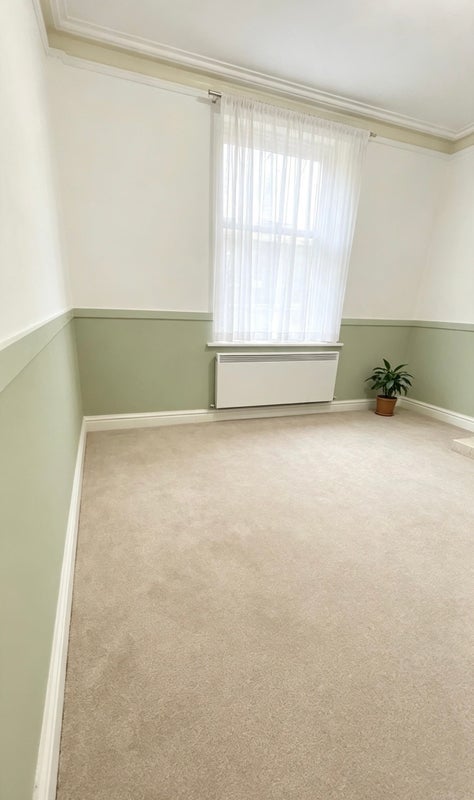 Room Johnson Street in Tyldesley