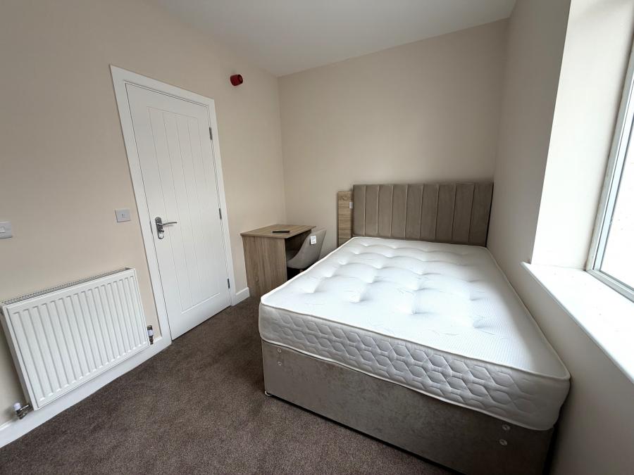 Room Claremont South Avenue in Gateshead