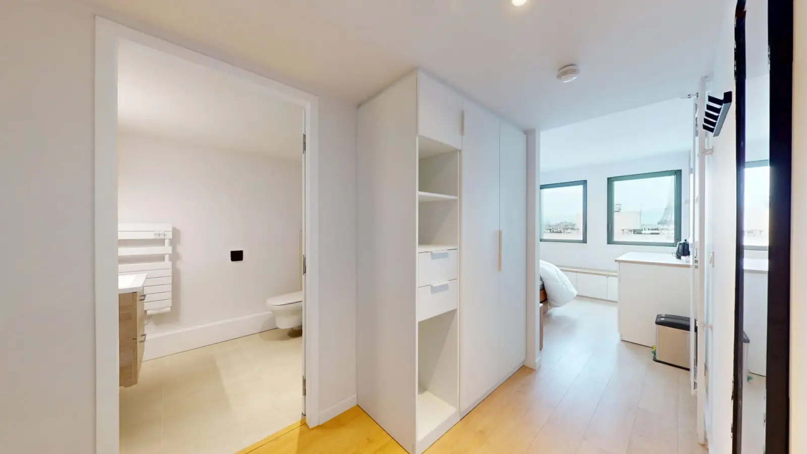 Room Rue Cambronne in Paris