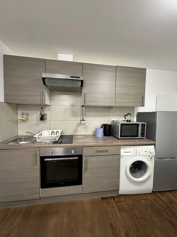 Flat Edgware Road in Greater London