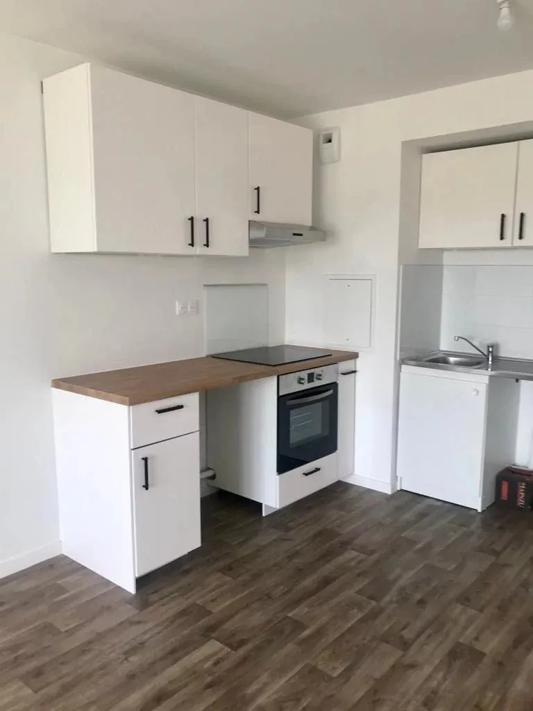 Appartement Avenue Paul Vaillant-Couturier à Paray-Vieille-Poste