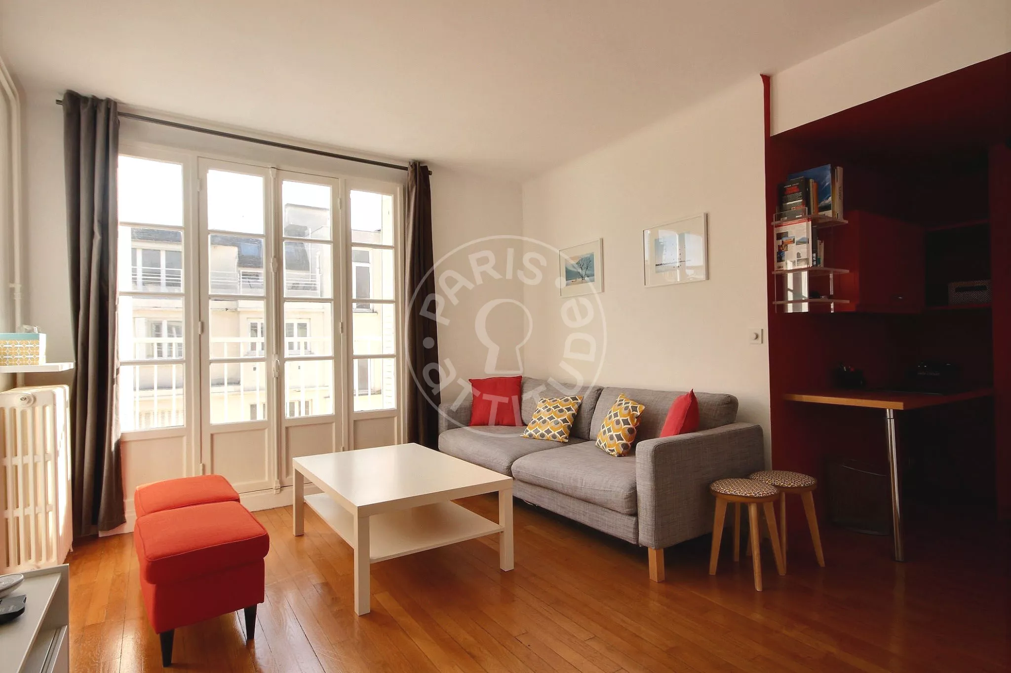 Flat Rue de Musset in Paris