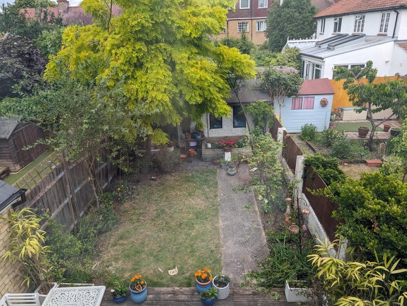 Room Bicester Road in Greater London