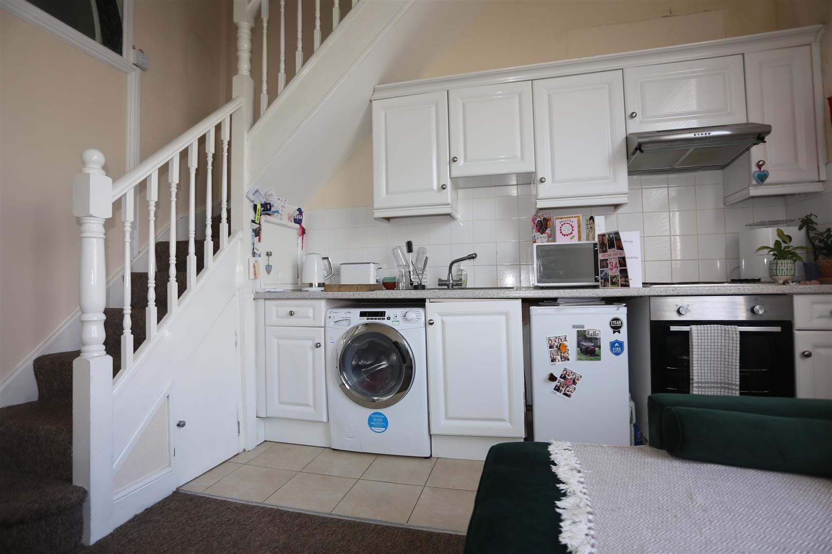 Flat Adelaide Crescent in Hove