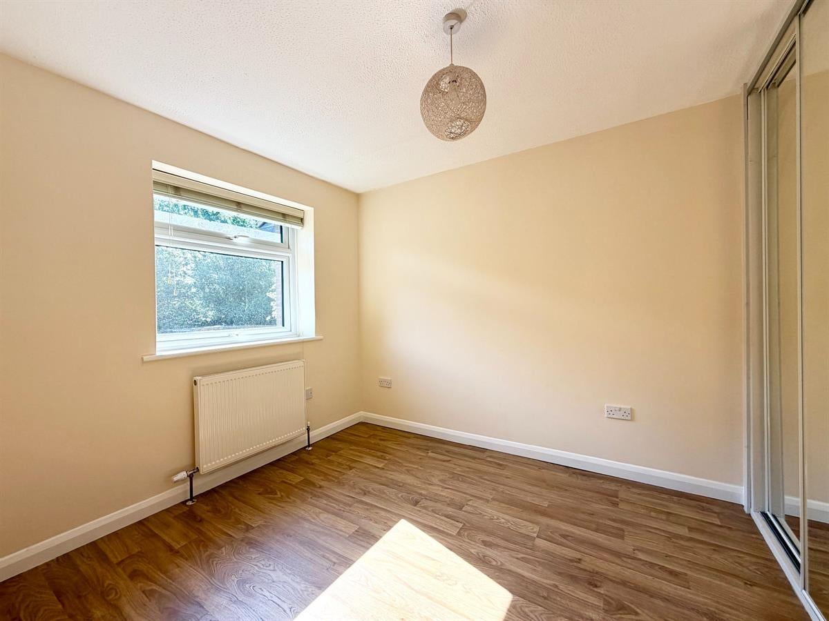 Flat Avondale in Guildford