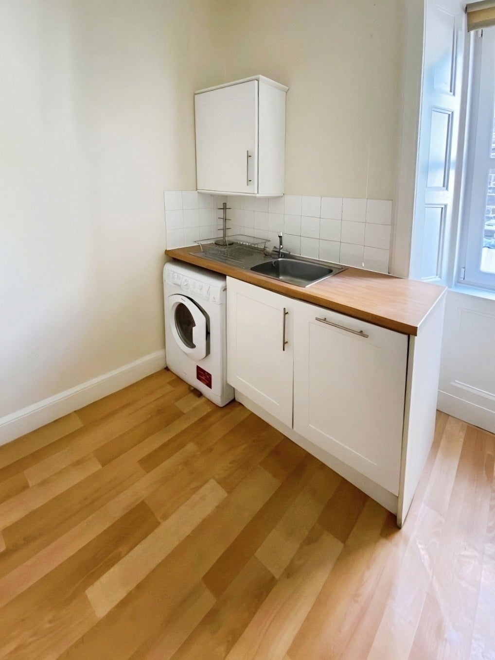 Room Hermand Crescent in City of Edinburgh