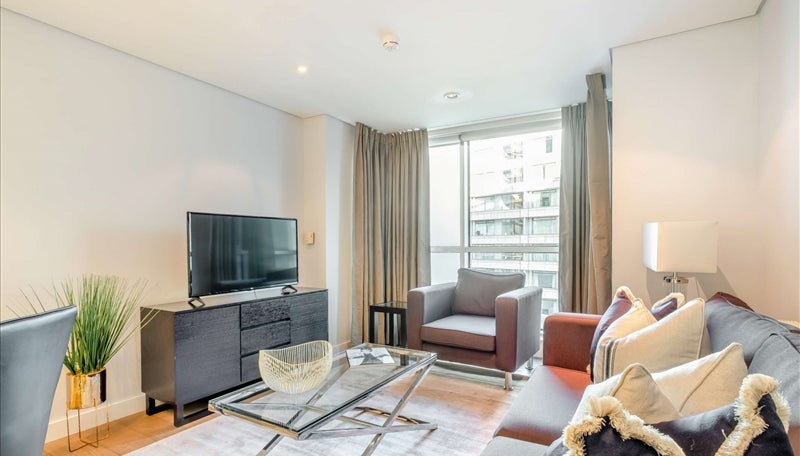 Flat Merchant Square in City of Westminster