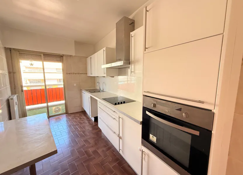 Appartement Boulevard du Maréchal Juin à Cagnes-sur-Mer
