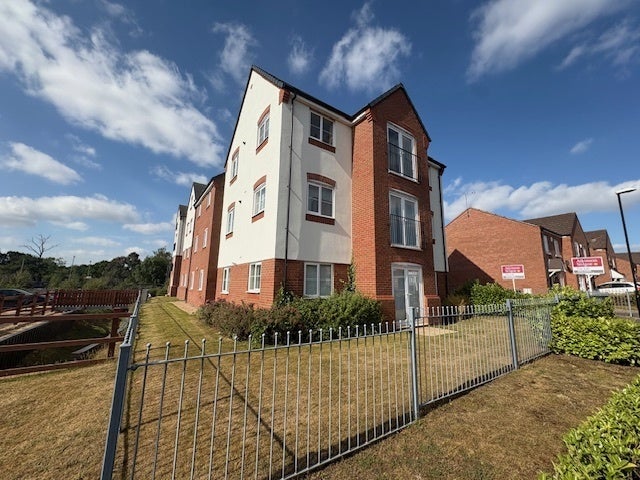Flat Penruddock Drive in Coventry