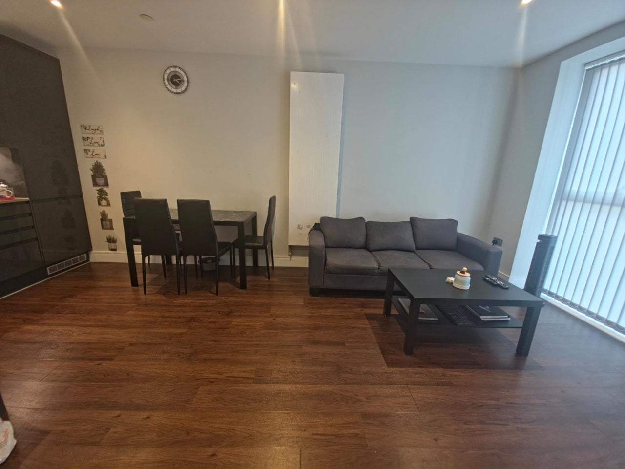 Flat Merrick Road in Greater London