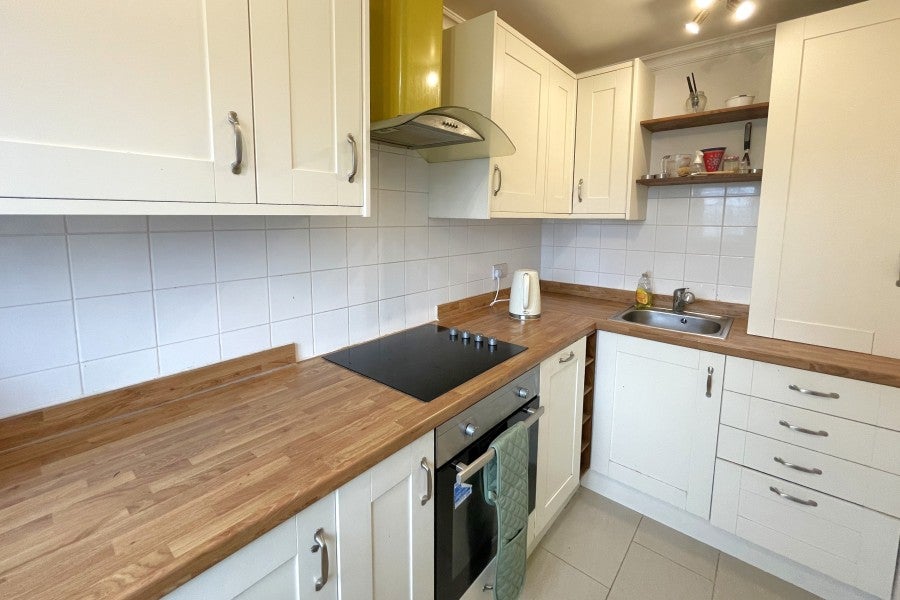 Flat Hazelbank Road in Borough of Runnymede